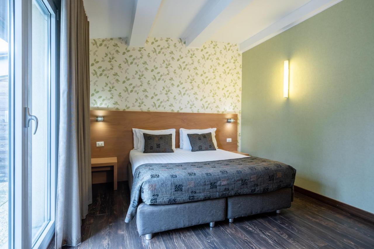 เรอแล เบลลาเรีย โฮเทล แอนด์ กองเกรสซี Hotel ซานลาซโซโร ดี ซาเวนา ภายนอก รูปภาพ